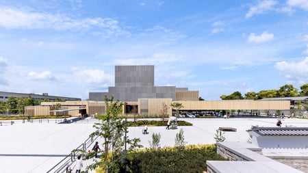 高槻城公園芸術文化劇場 外観