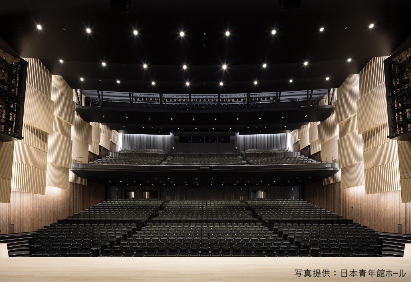 NIPPON SEINENKAN HALL