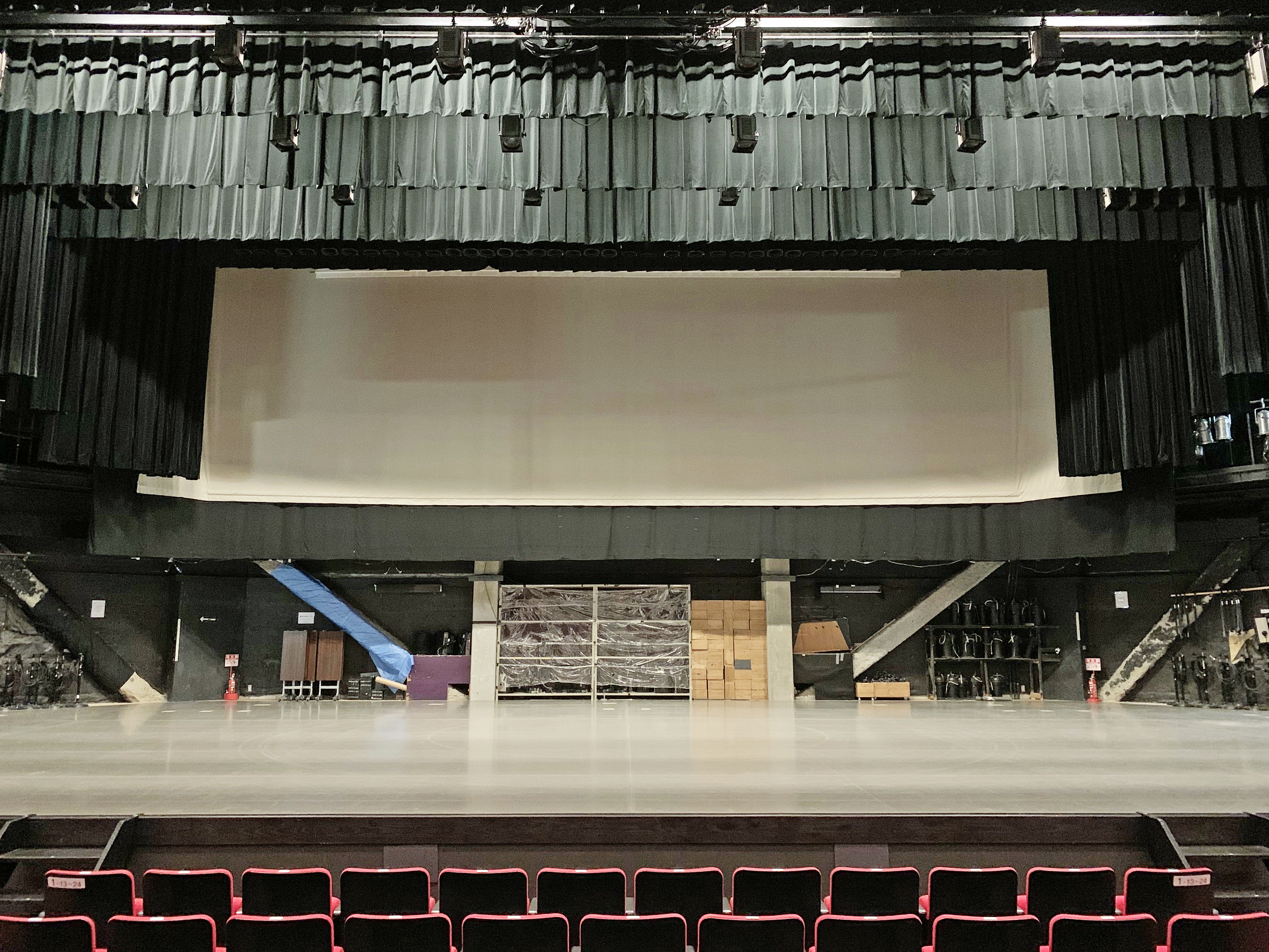 AiiA 2.5 Theater Kobe