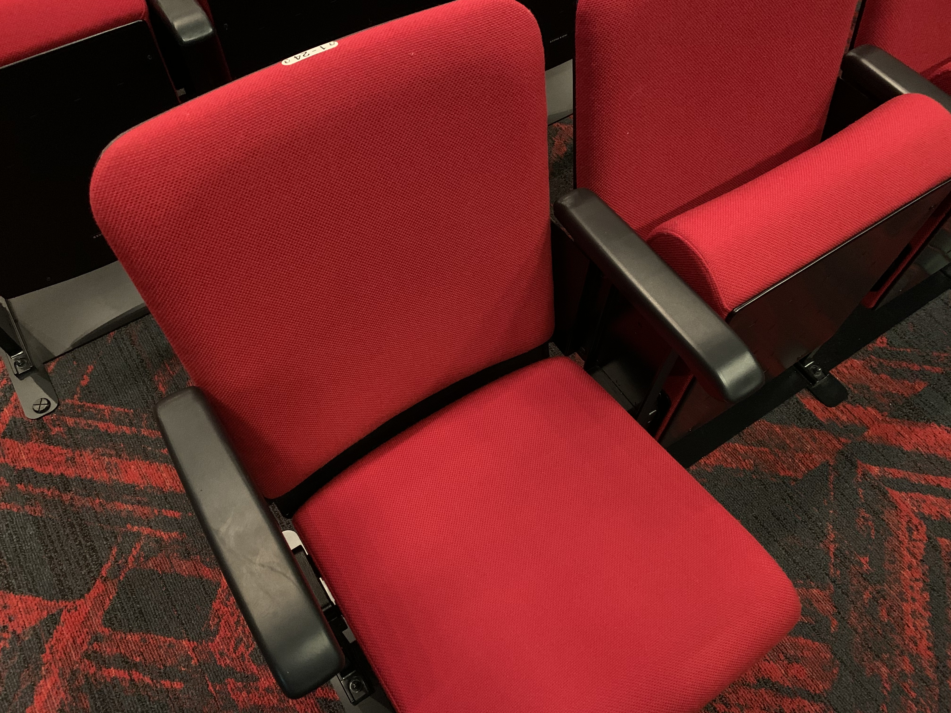 AiiA 2.5 Theater Kobe