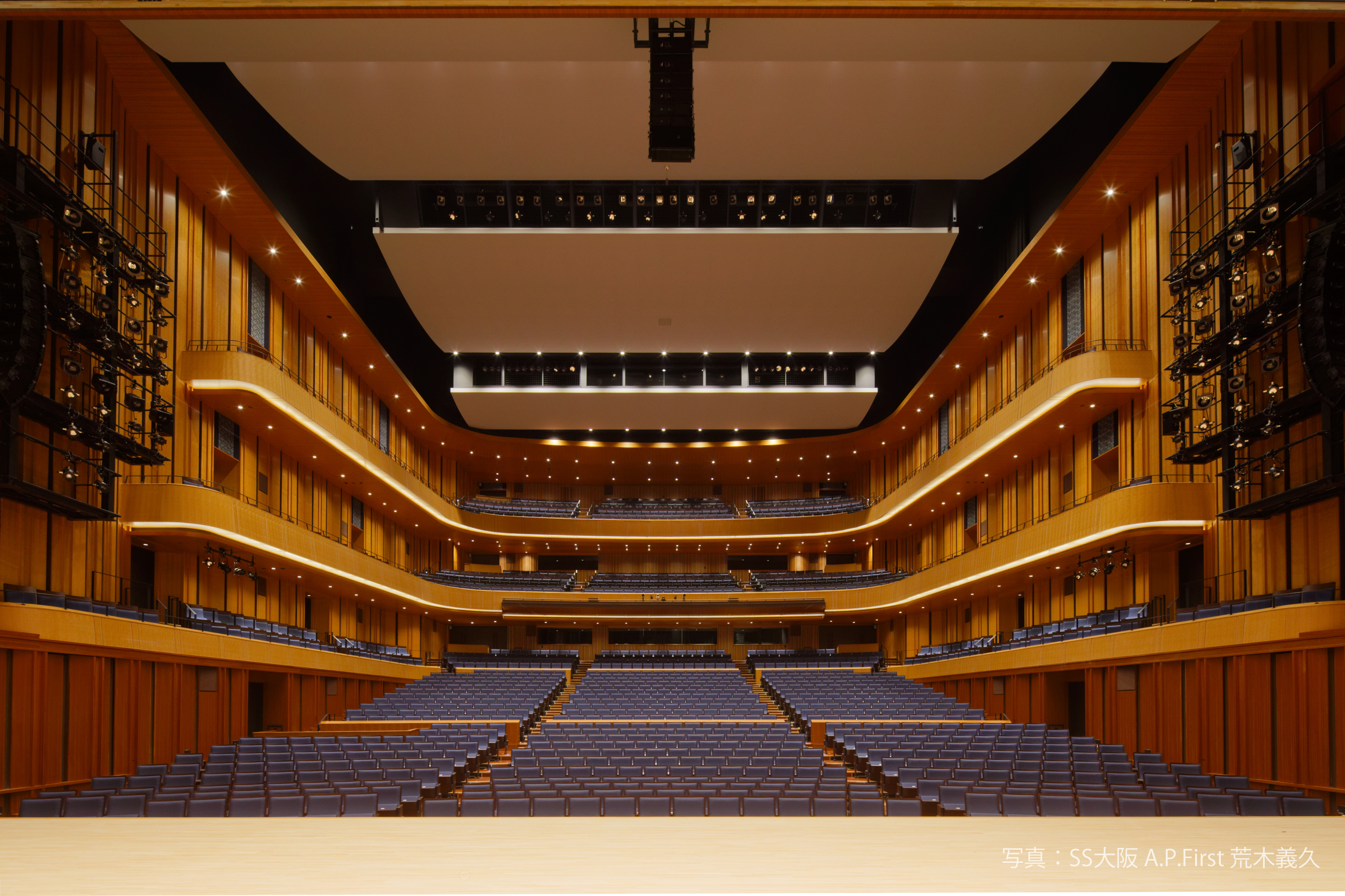 HIGASHIOSAKA Cultural Creation Hall