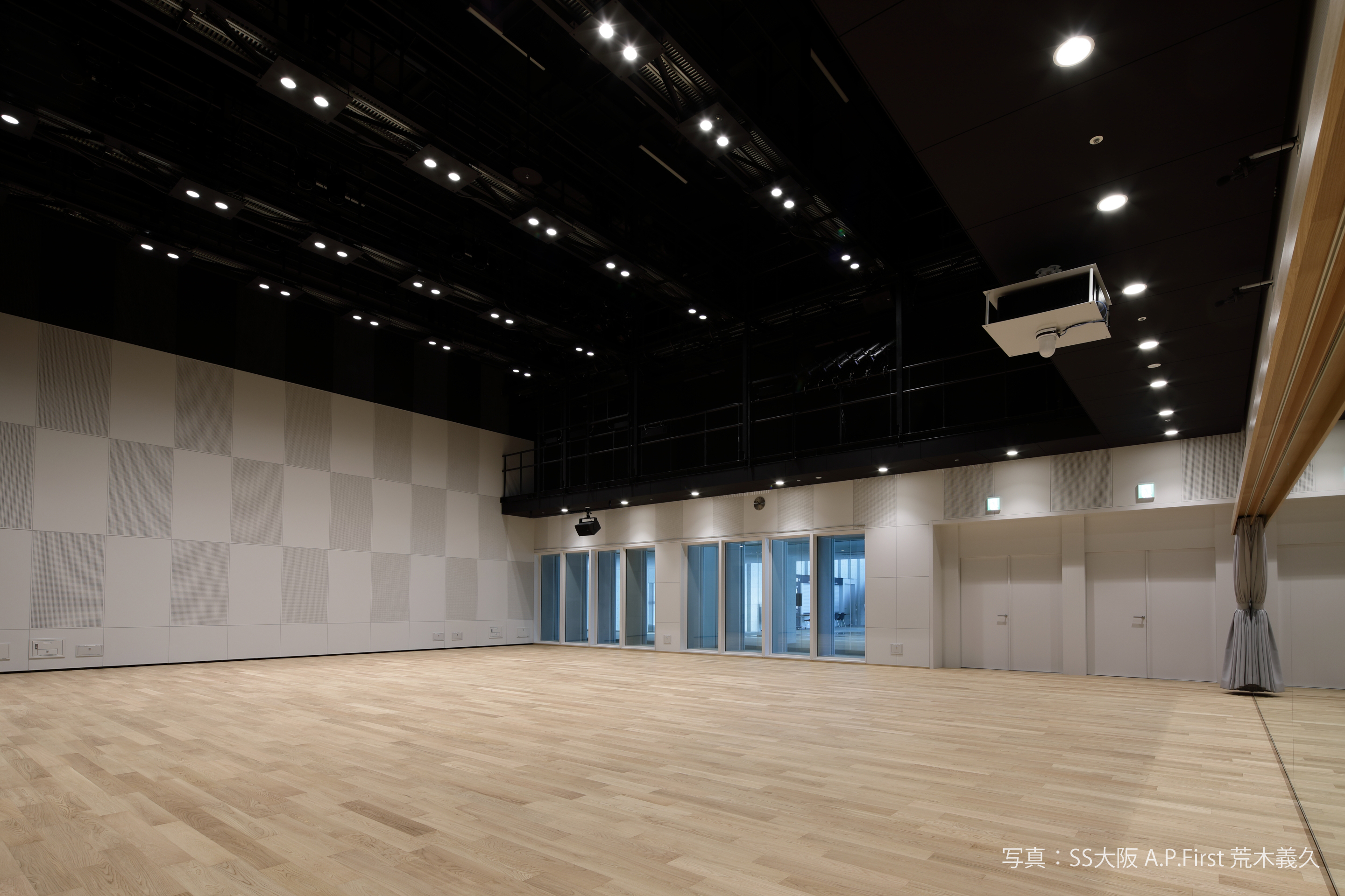 HIGASHIOSAKA Cultural Creation Hall