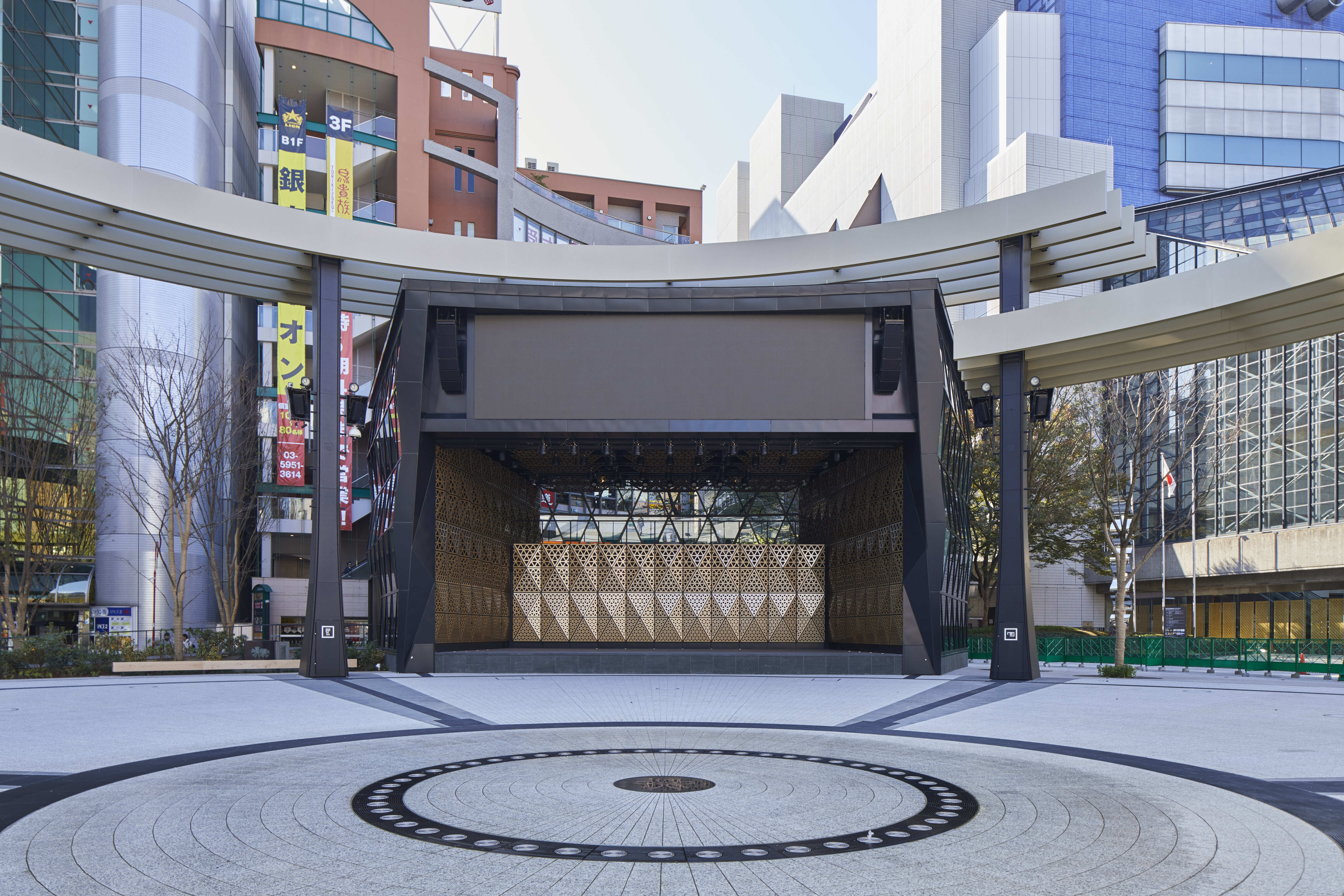 Ikebukuro Nishiguchi Park GLOBAL RING