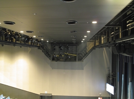 YOSHIMOTO FUKUOKA DAIWA SECURITIES／CONNECT THEATER