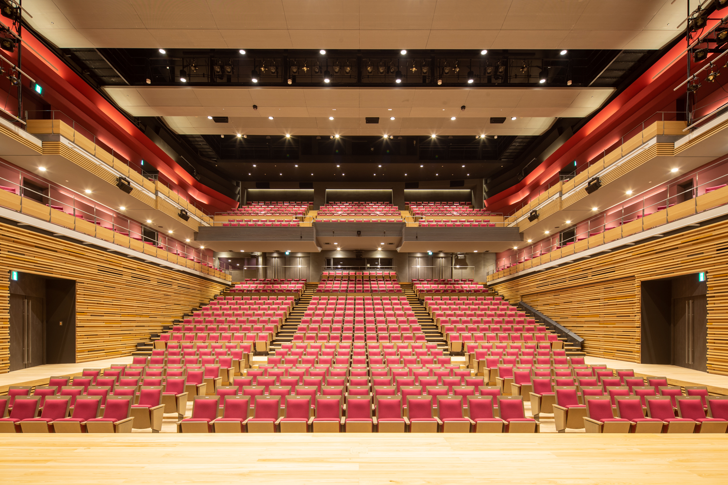 SAIKI SHIROYAMASAKURA HALL