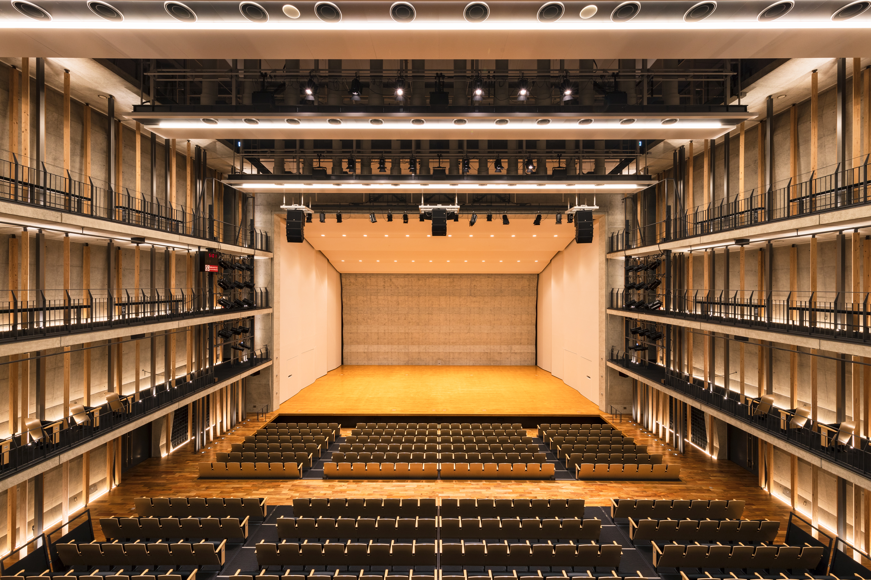 SHINGU CITY CULTURE CENTER, TANKAKU HALL