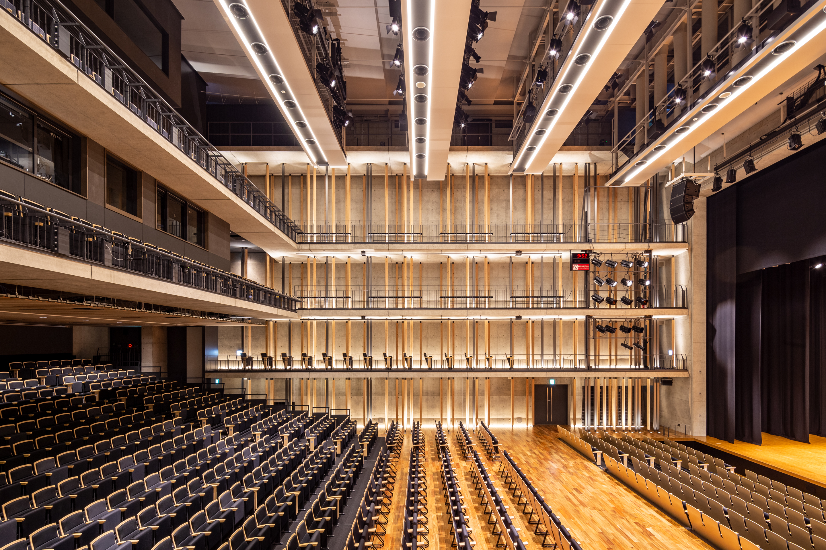 SHINGU CITY CULTURE CENTER, TANKAKU HALL