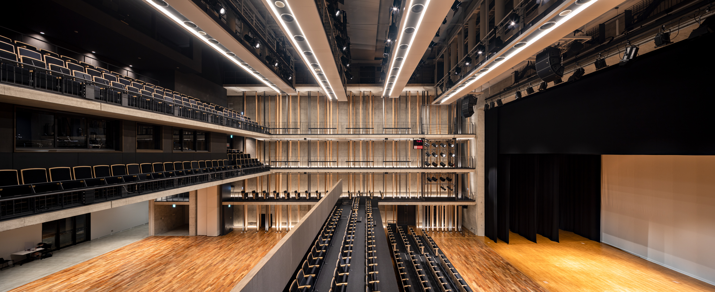 SHINGU CITY CULTURE CENTER, TANKAKU HALL