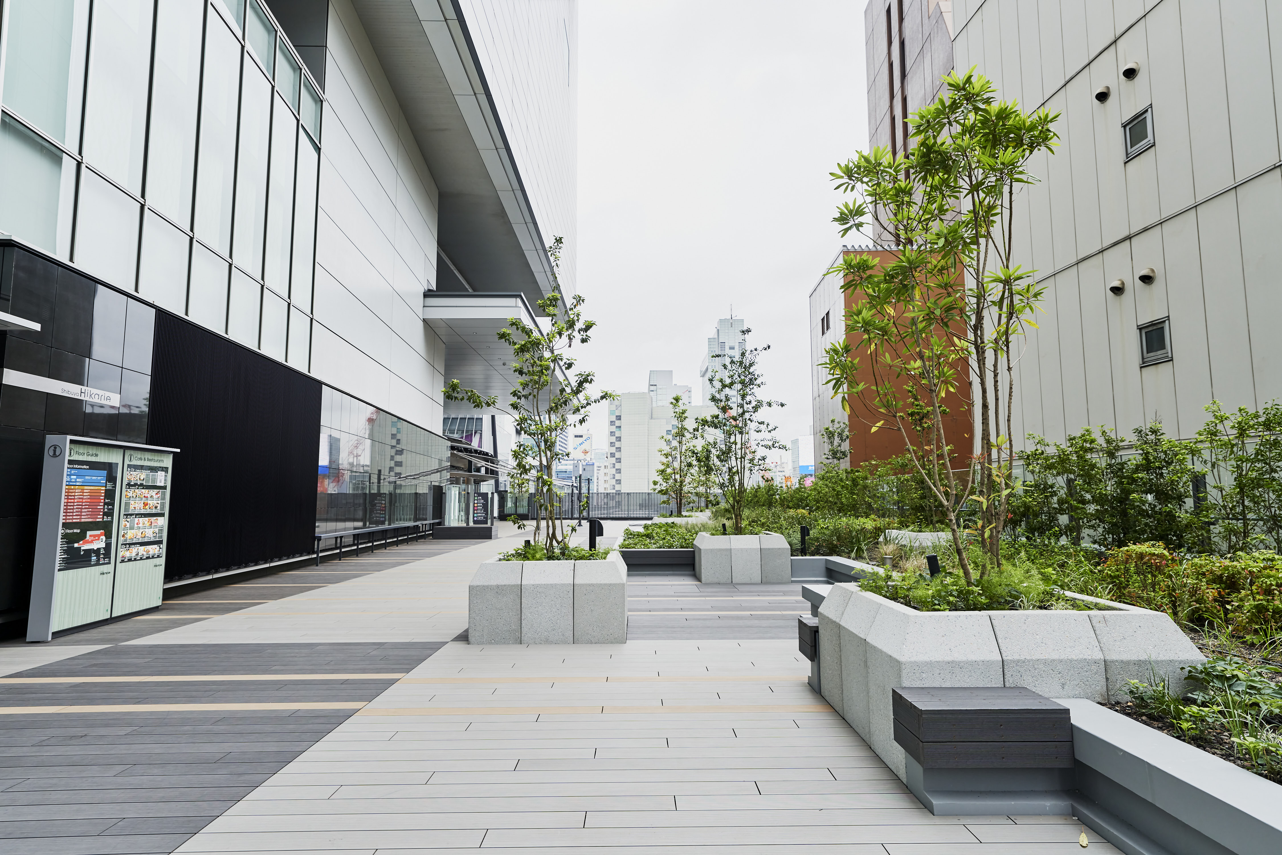 Hikarie Deck / Shibuya Hikarie