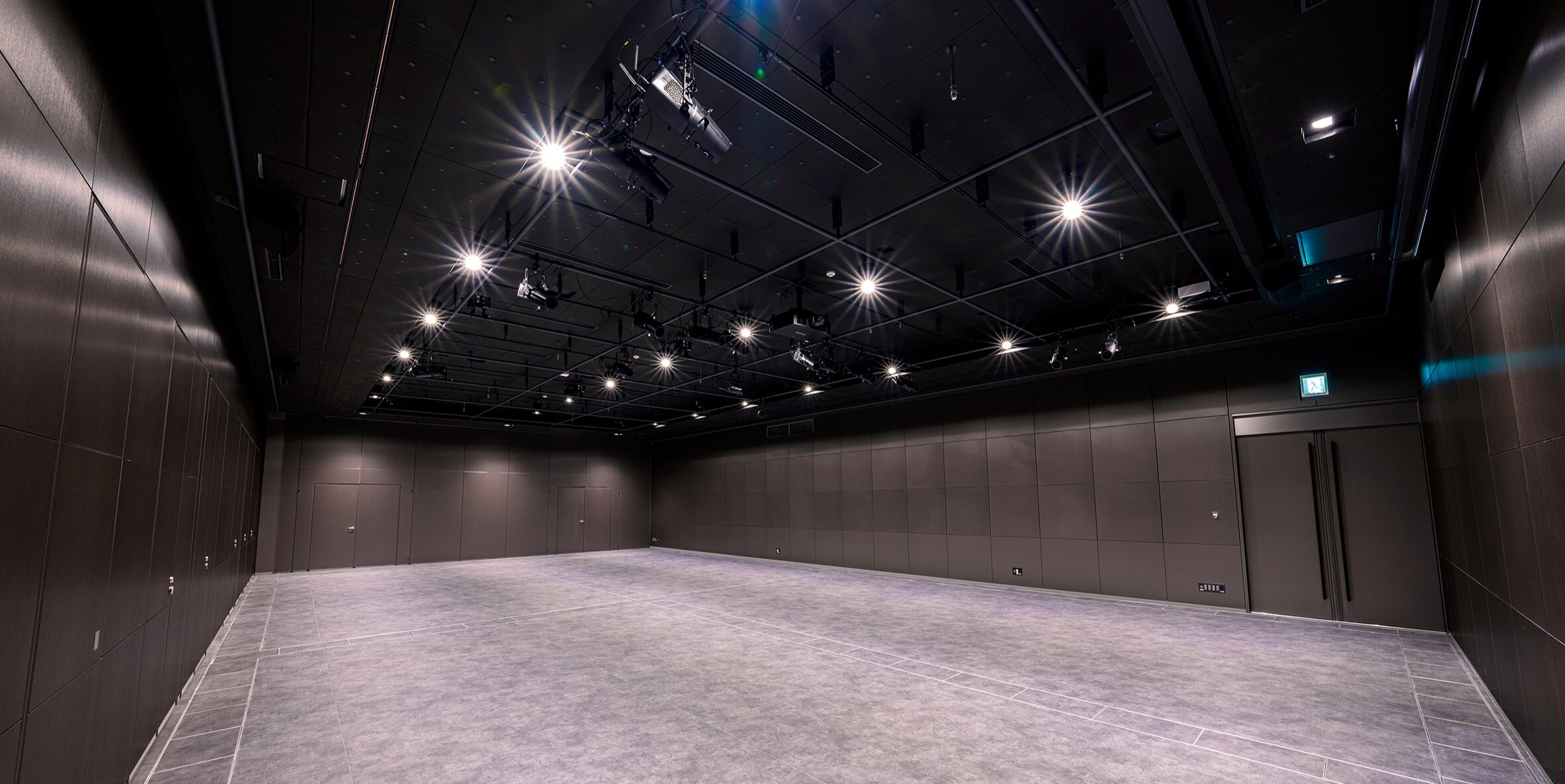 P.O. Minamiaoyama Hall