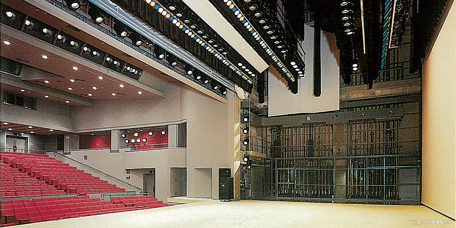 市川市文化会館
