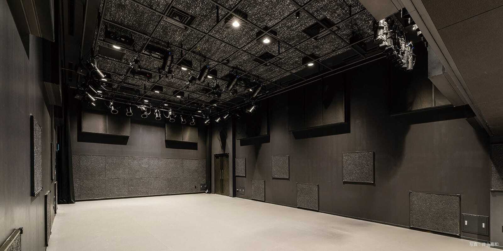 扇町ミュージアムキューブ